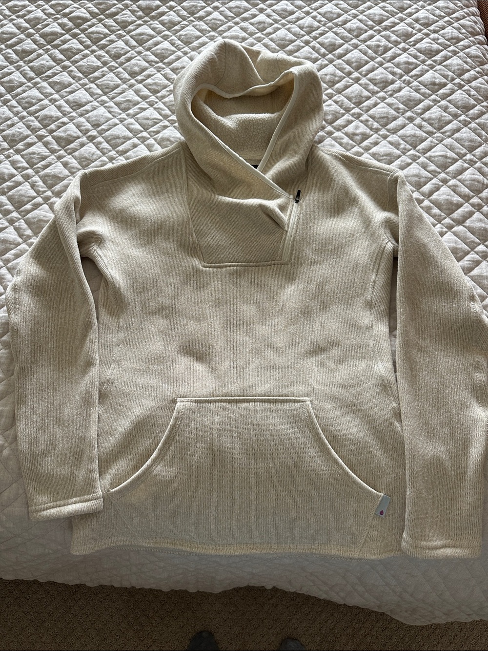 Stio Women's Cream Zip-Up Shawl Hoodie